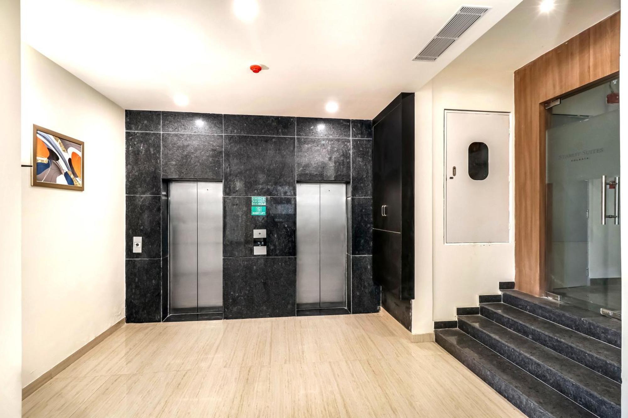 Starlit Suites Newtown Calcutta Eksteriør billede